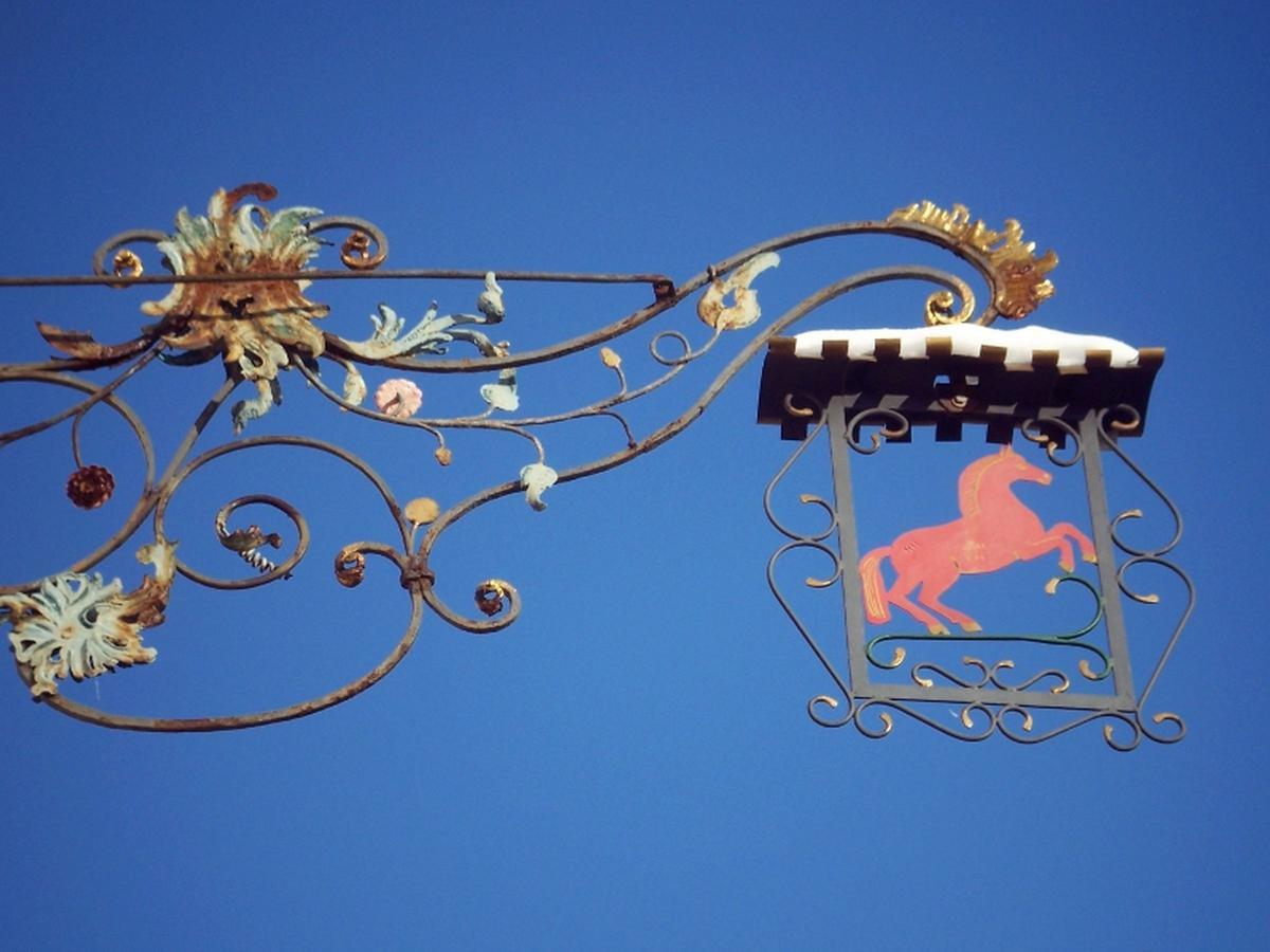 Hotel-Gasthof Rotes Ross Markt Einersheim Bagian luar foto