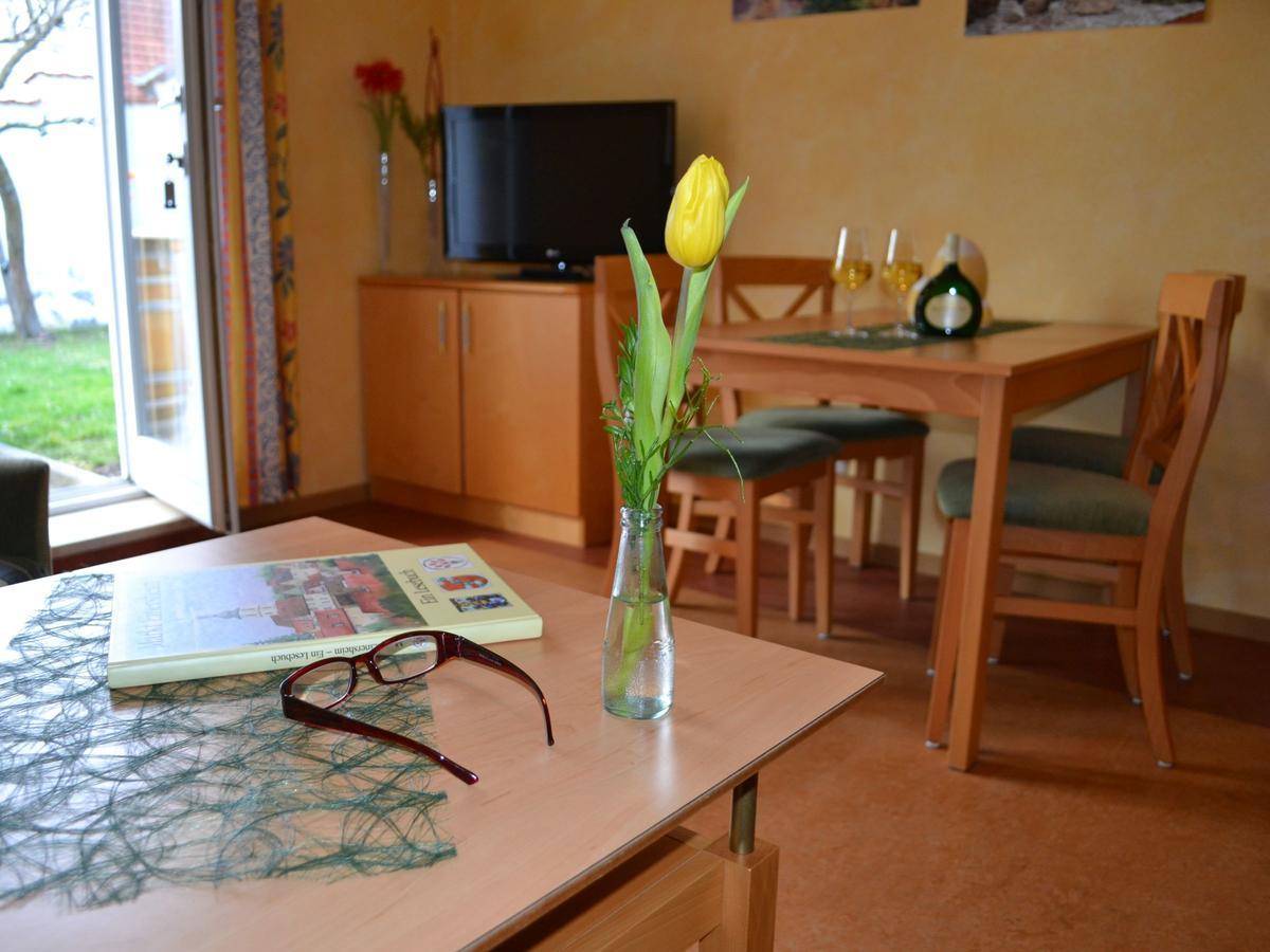 Hotel-Gasthof Rotes Ross Markt Einersheim Bagian luar foto
