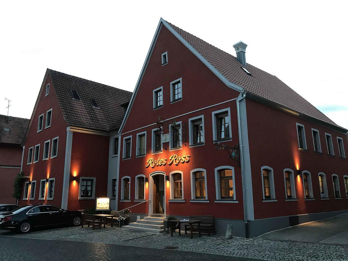 Hotel-Gasthof Rotes Ross Markt Einersheim Bagian luar foto